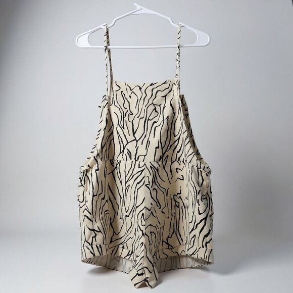 Princess Polly Women's Overalls Zebra Striped Size 2 - Picture 3 of 8